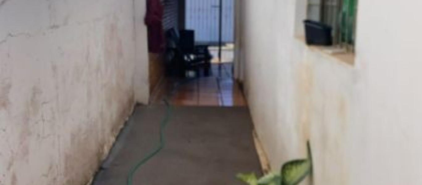CASA NA Vila Clementina em Assis