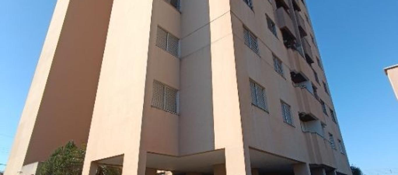 APARTAMENTO NA Centro em Assis