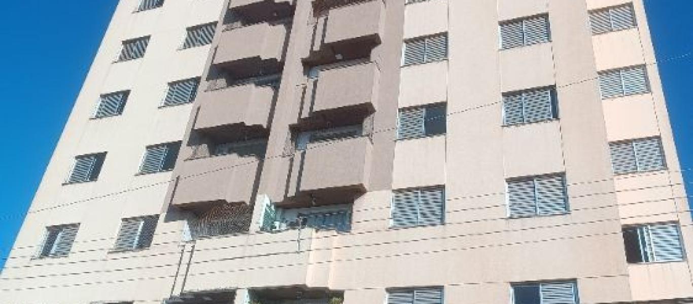 APARTAMENTO NA Centro em Assis