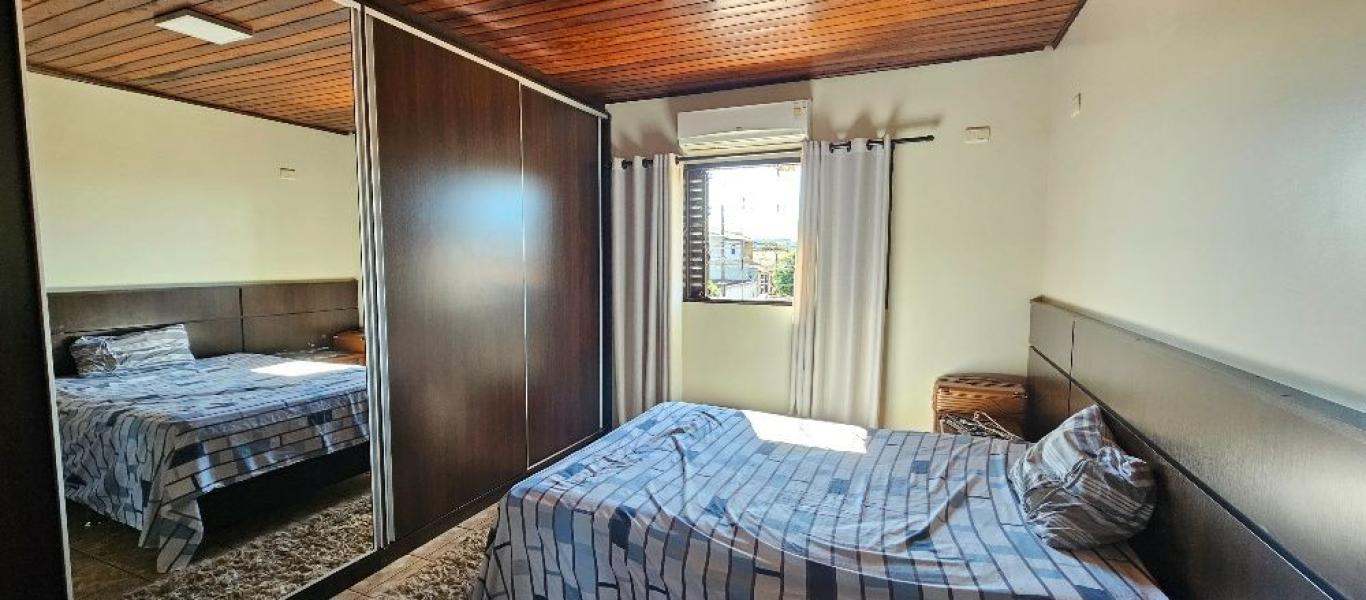 CASA NA Vila Ribeiro em Assis