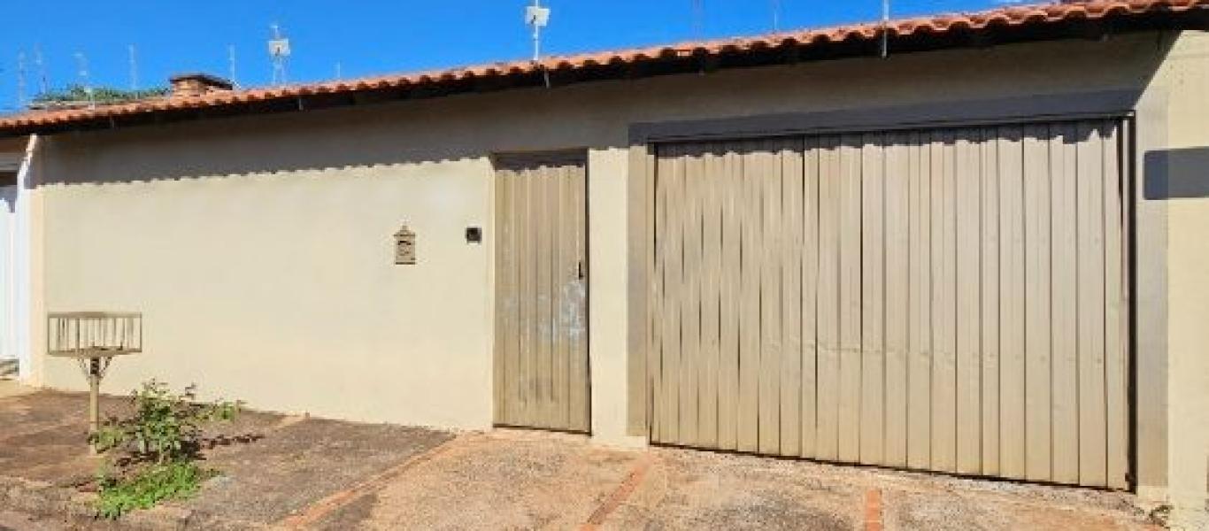 CASA NA Vila Ribeiro em Assis