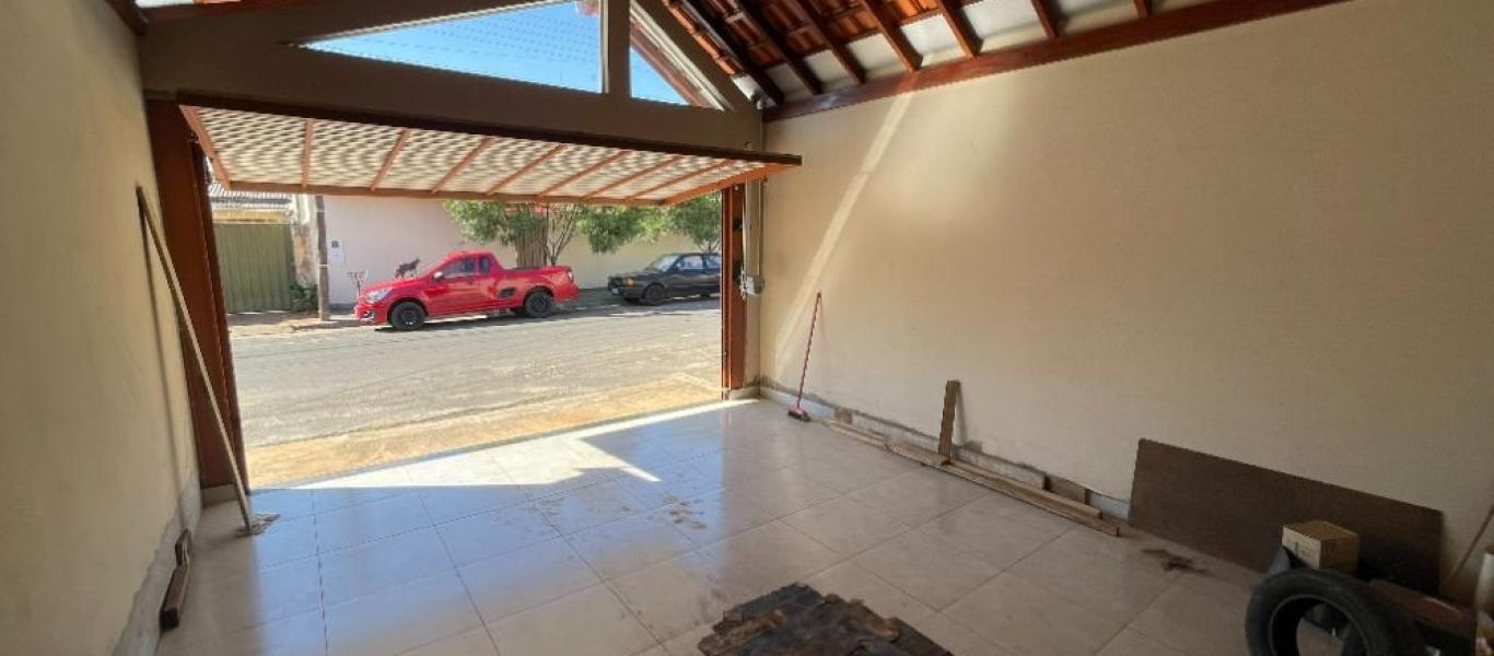 CASA NA Vila Rodrigues em Assis