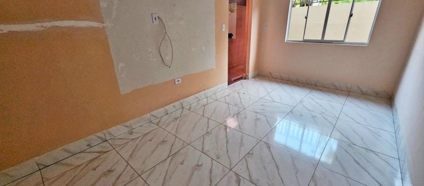 CASA NA Vila Carvalho em Assis