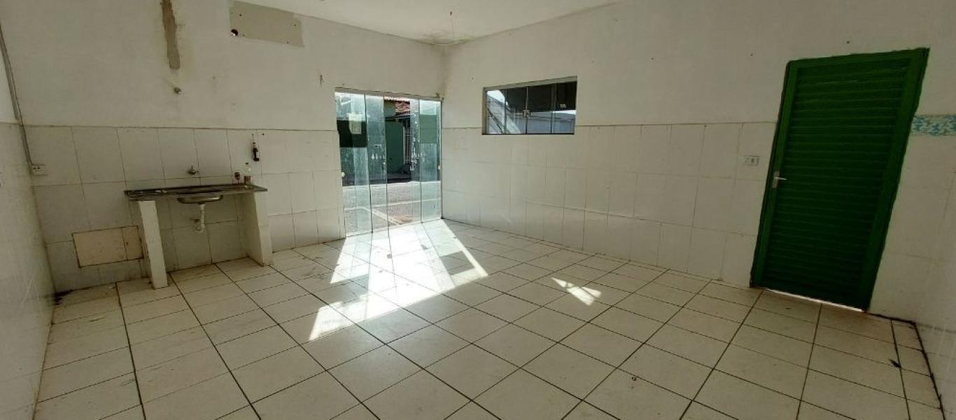 CASA NA INOCOOP em Assis