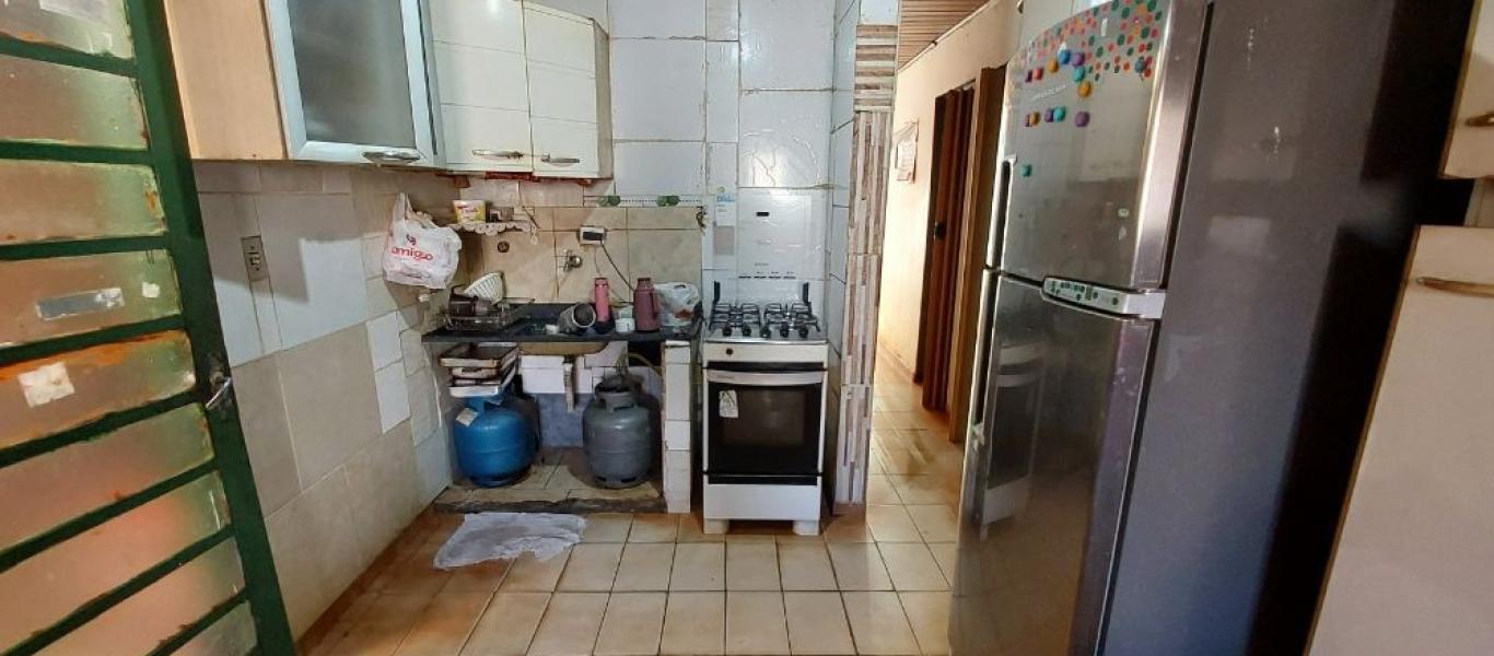 CASA NA INOCOOP em Assis