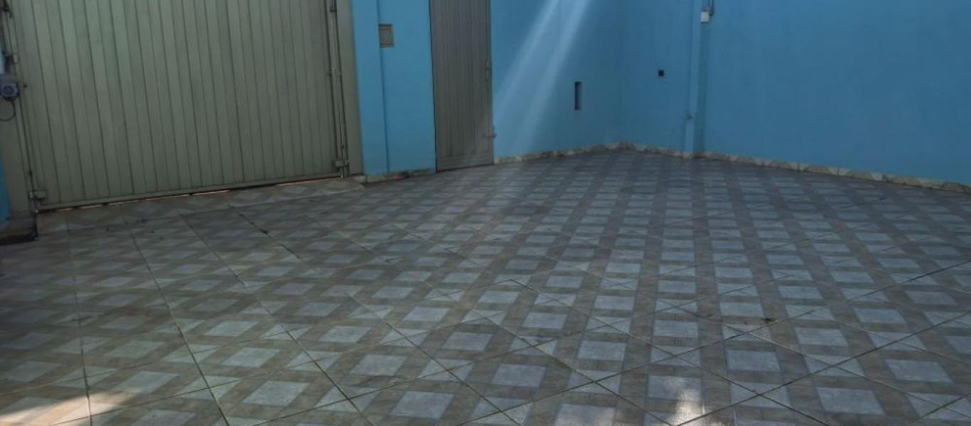 CASA NA Vila Paraíso em Assis