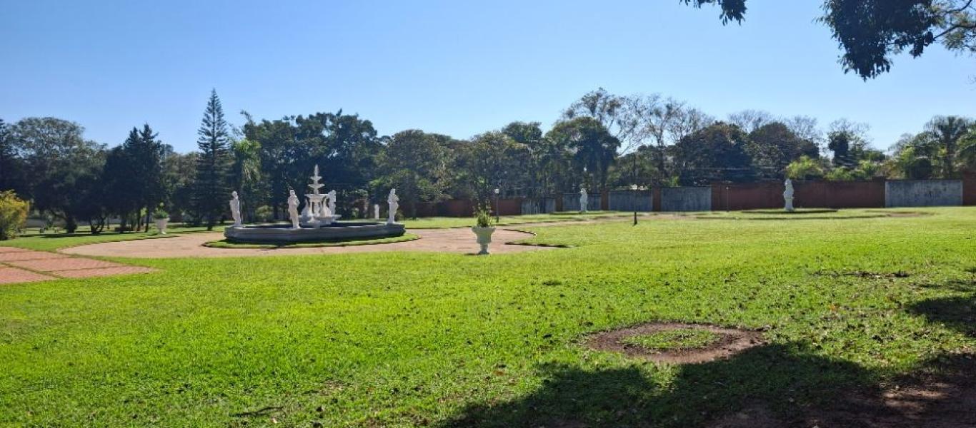 CHÁCARA NA Chácara Alvorada em Assis