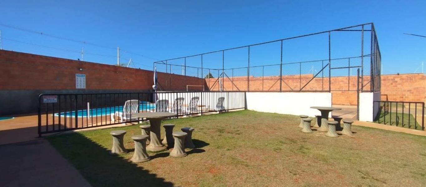 CASA NA Park Residencial Colinas em Assis