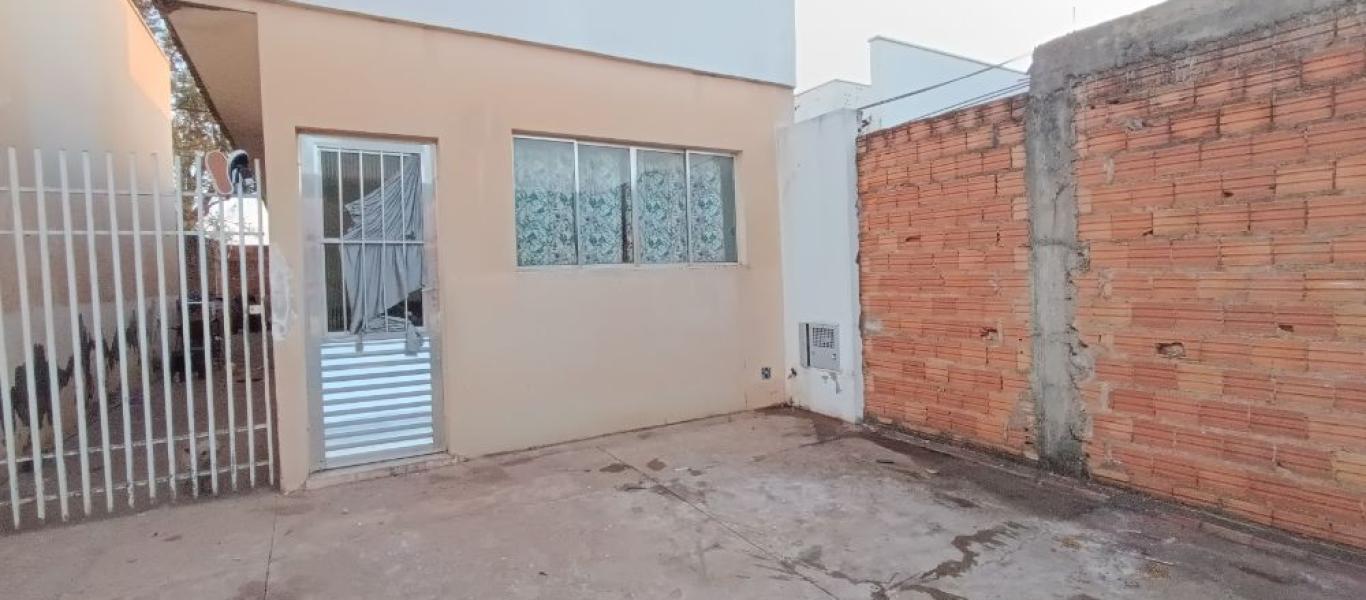 CASA NA Vila Prudenciana em Assis