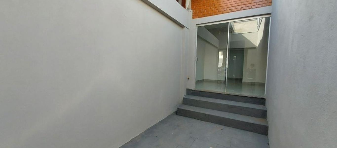 PONTO COMERCIAL NA Vila Santa Cecília em Assis