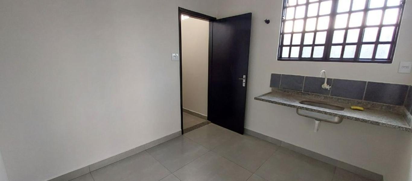 PONTO COMERCIAL NA Vila Santa Cecília em Assis