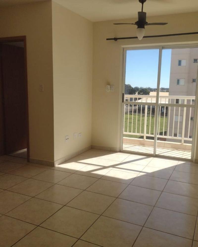 CASA NA Vila Rodrigues em Assis