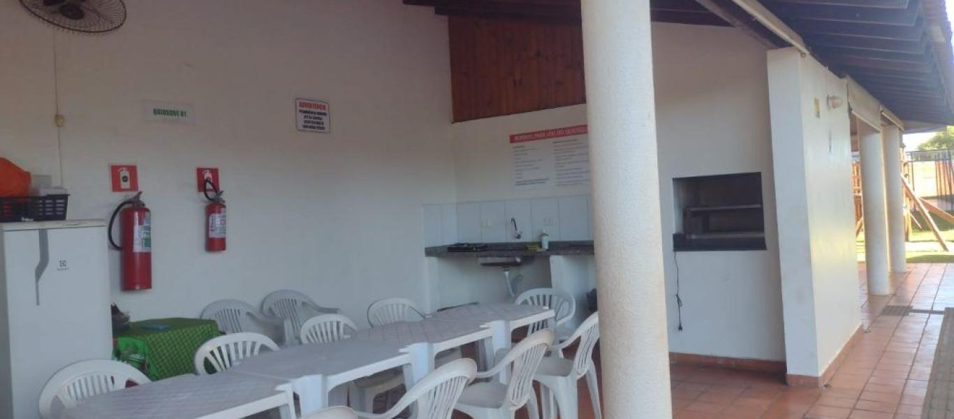 CASA NA Vila Rodrigues em Assis