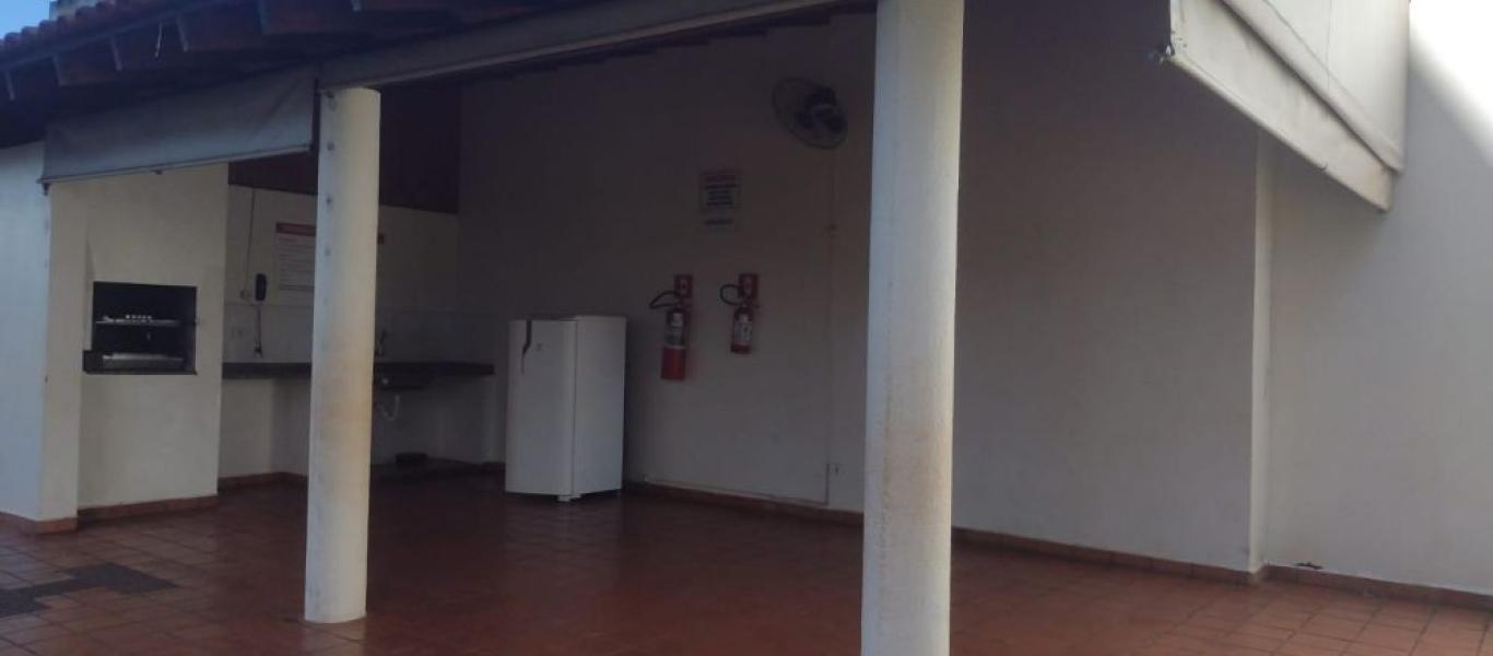 CASA NA Vila Rodrigues em Assis