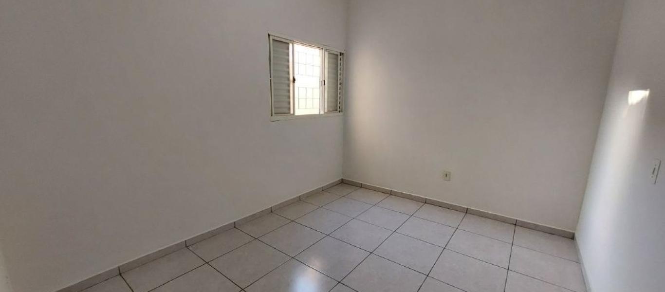 CASA NA Vila Ribeiro em Assis