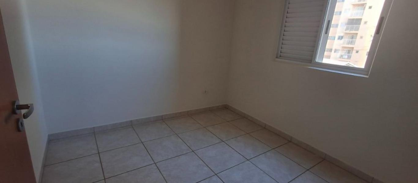 APARTAMENTO NA INOCOOP em Assis