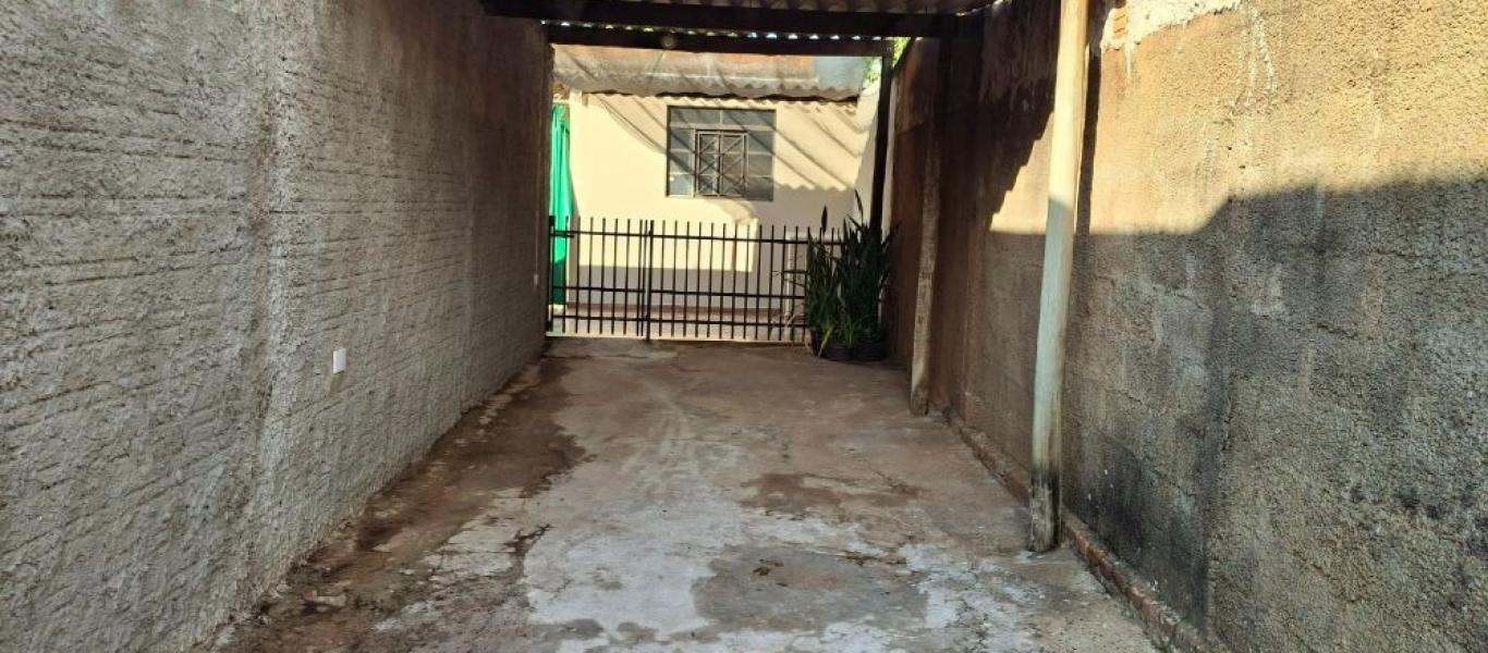 CASA NA VILA SANTA CECILIA em Assis