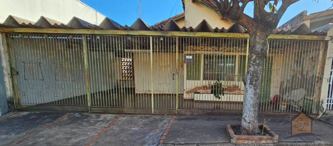 CASA NA Vila Santa Cecília em Assis
