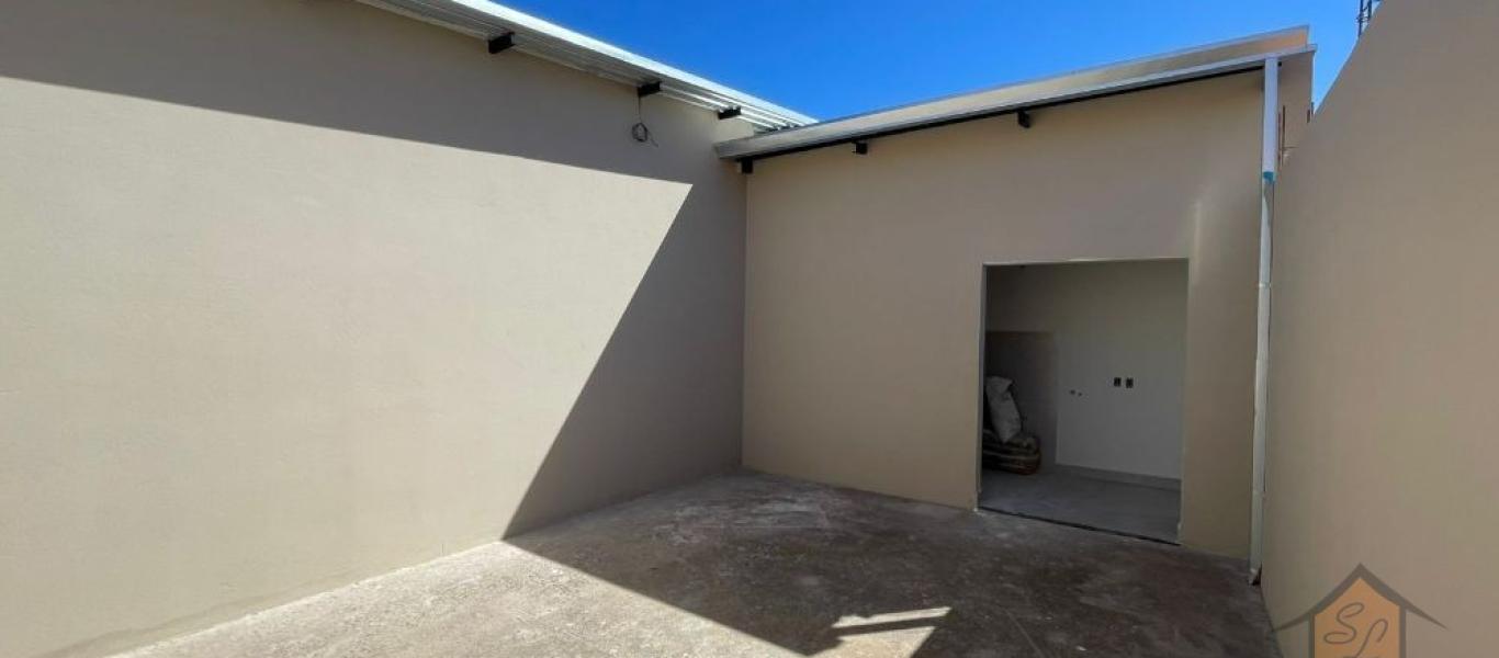 CASA NO RESIDENCIAL DANUSA em Assis