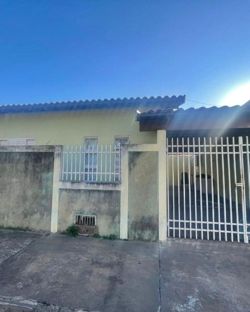 CASA NA Vila Rodrigues em Assis