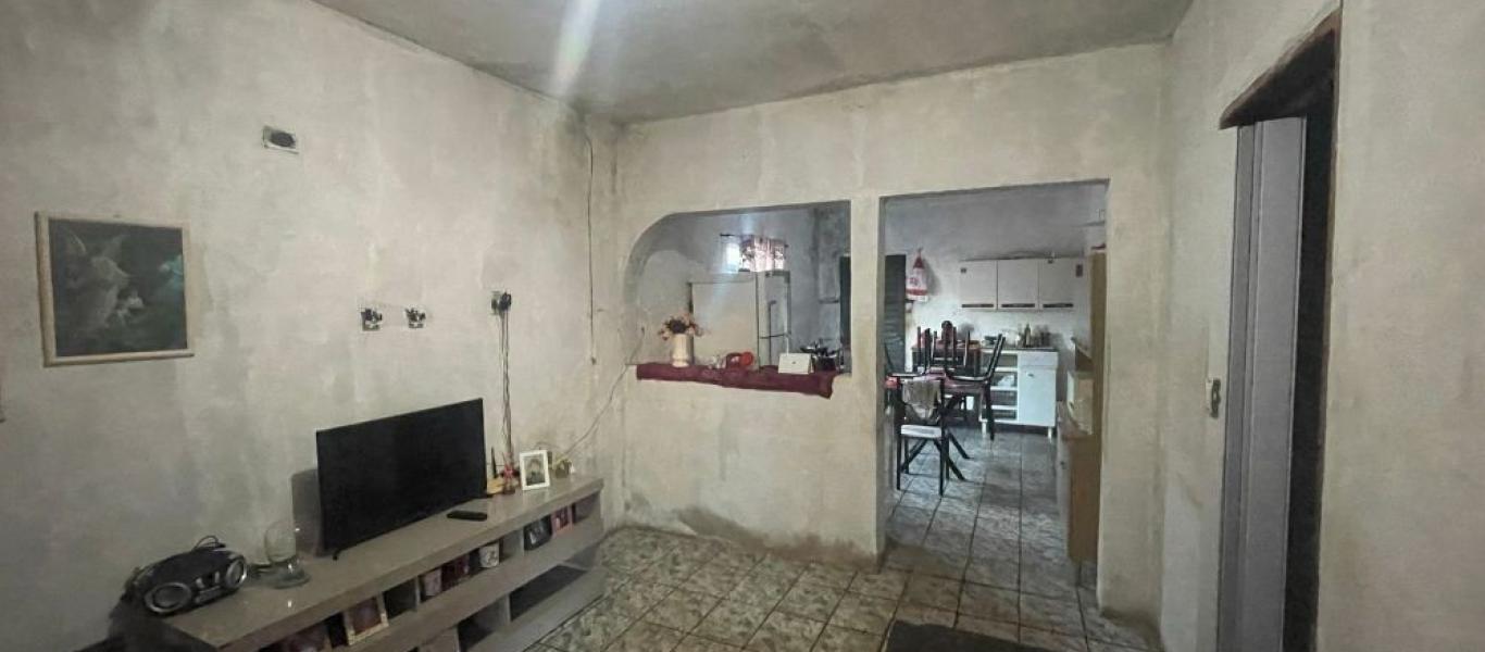 CASA NA Vila Maria Izabel em Assis