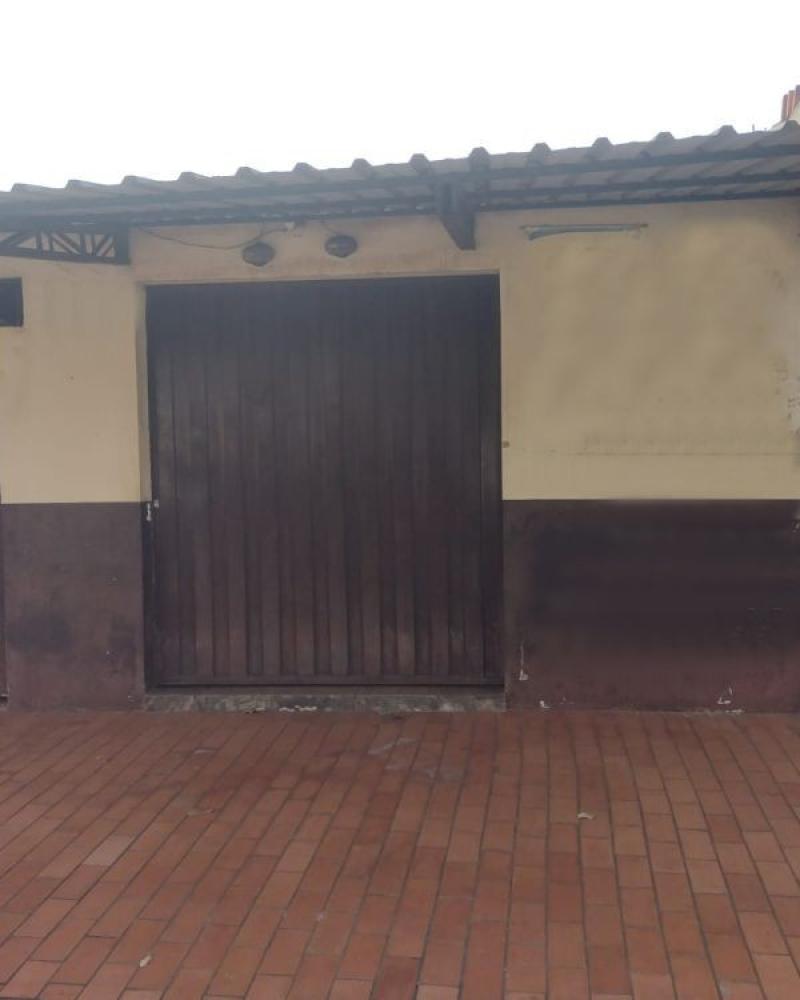 CASA NA Vila Nova Florínea em Assis