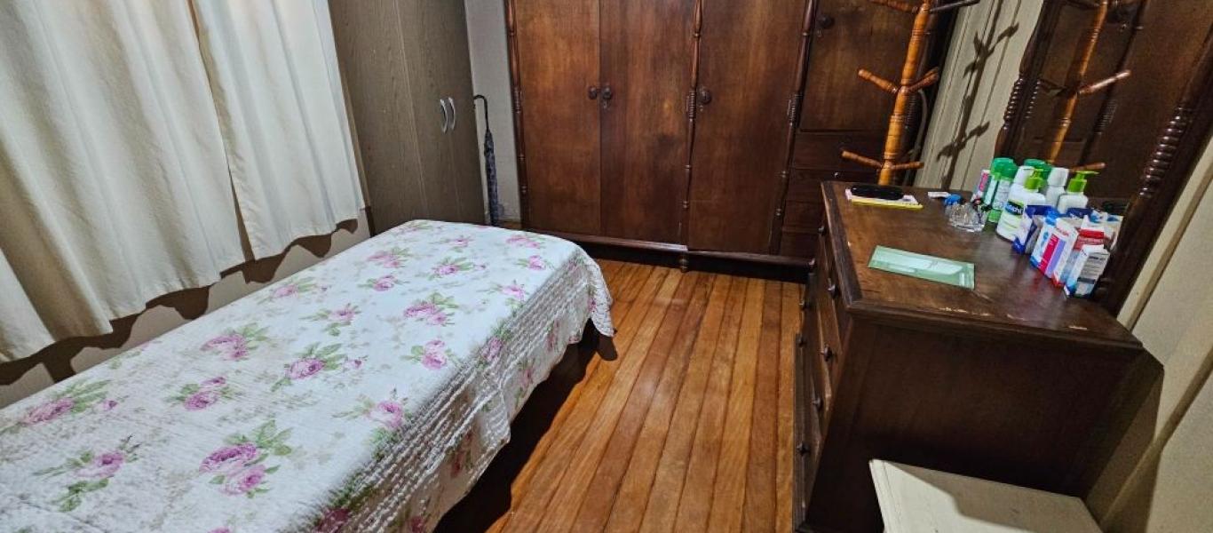 CASA NA Vila Paraíso em Assis