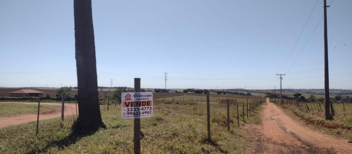 TERRENO NA RODOVIA ASSIS A PLATINA em ASSIS