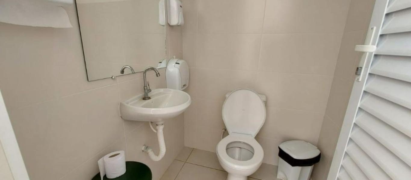 PONTO COMERCIAL NA Vila Claudia em Assis
