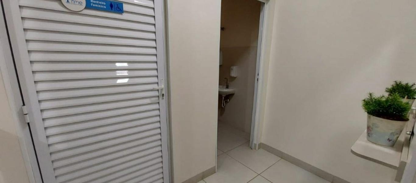 PONTO COMERCIAL NA Vila Claudia em Assis