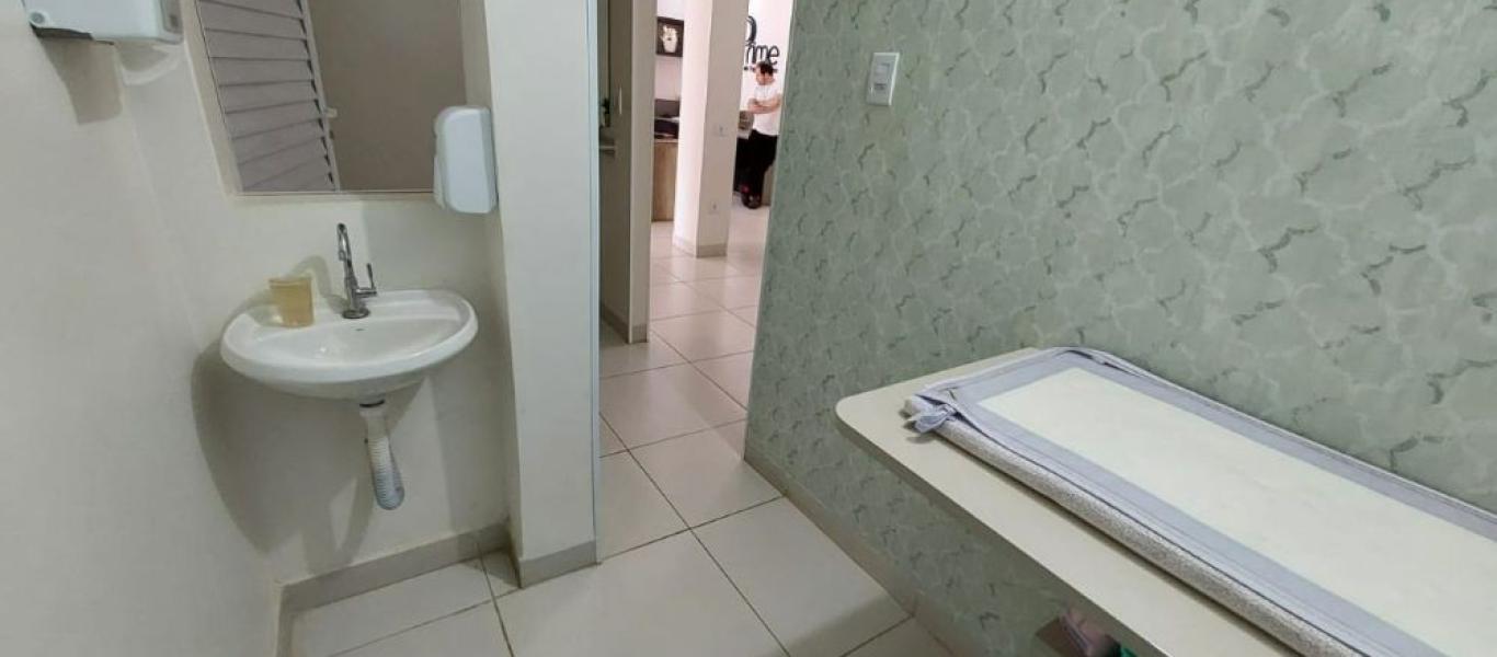 PONTO COMERCIAL NA Vila Claudia em Assis