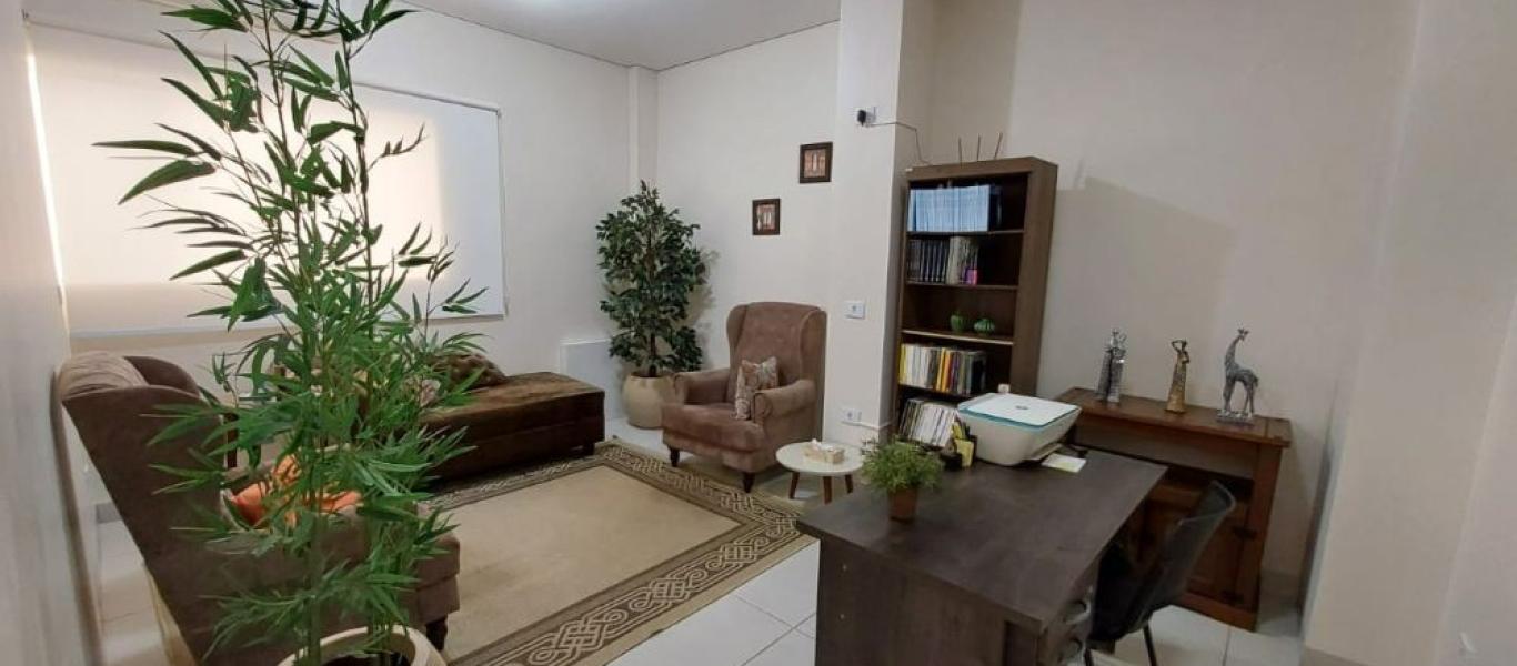 PONTO COMERCIAL NA Vila Claudia em Assis