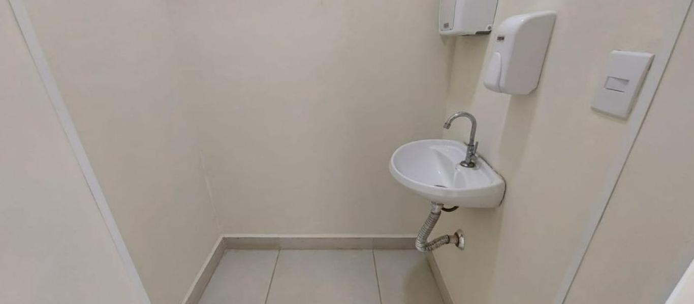 PONTO COMERCIAL NA Vila Claudia em Assis