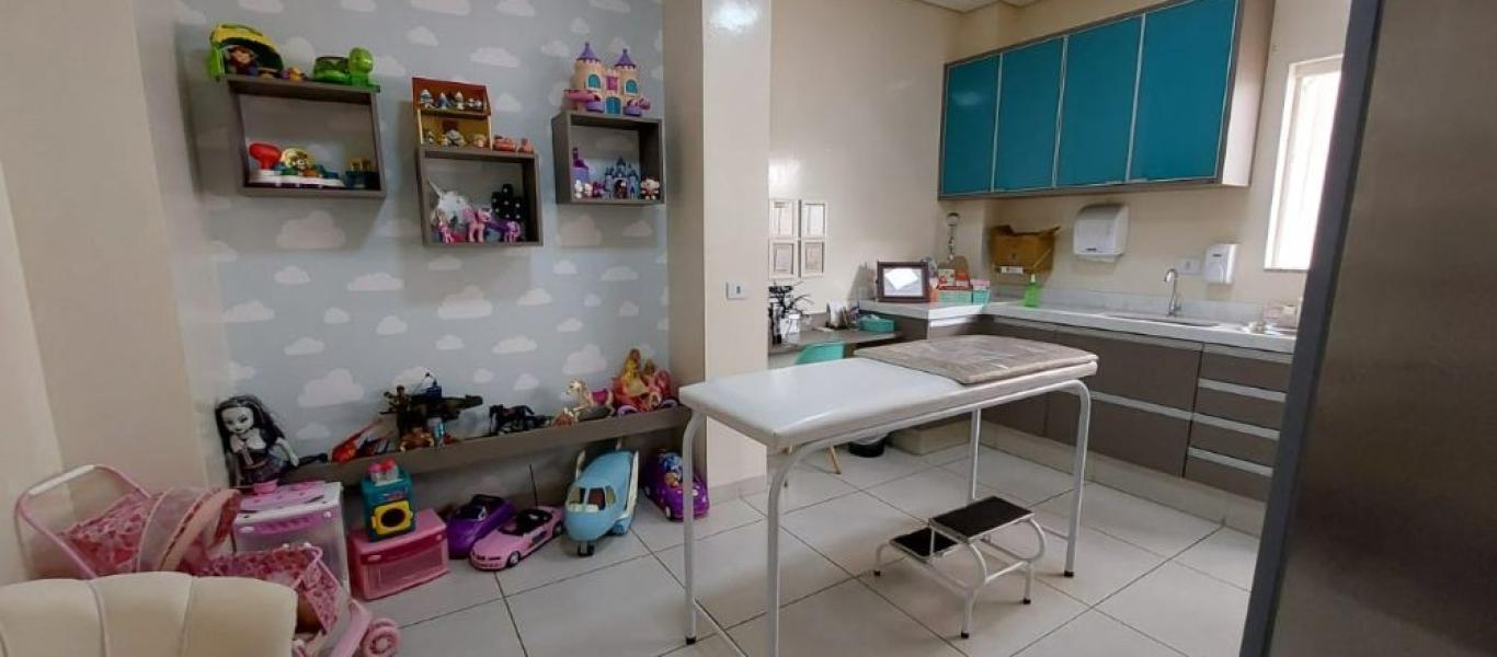 PONTO COMERCIAL NA Vila Claudia em Assis
