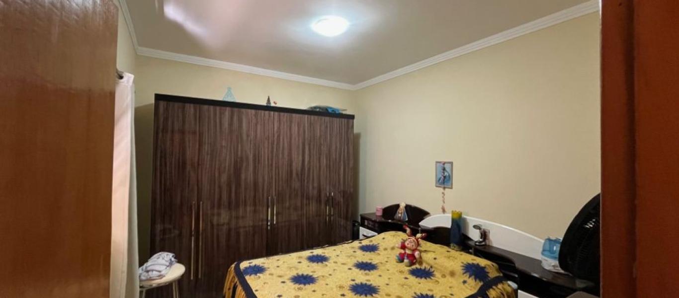 CASA NO Parque Universitário em Assis