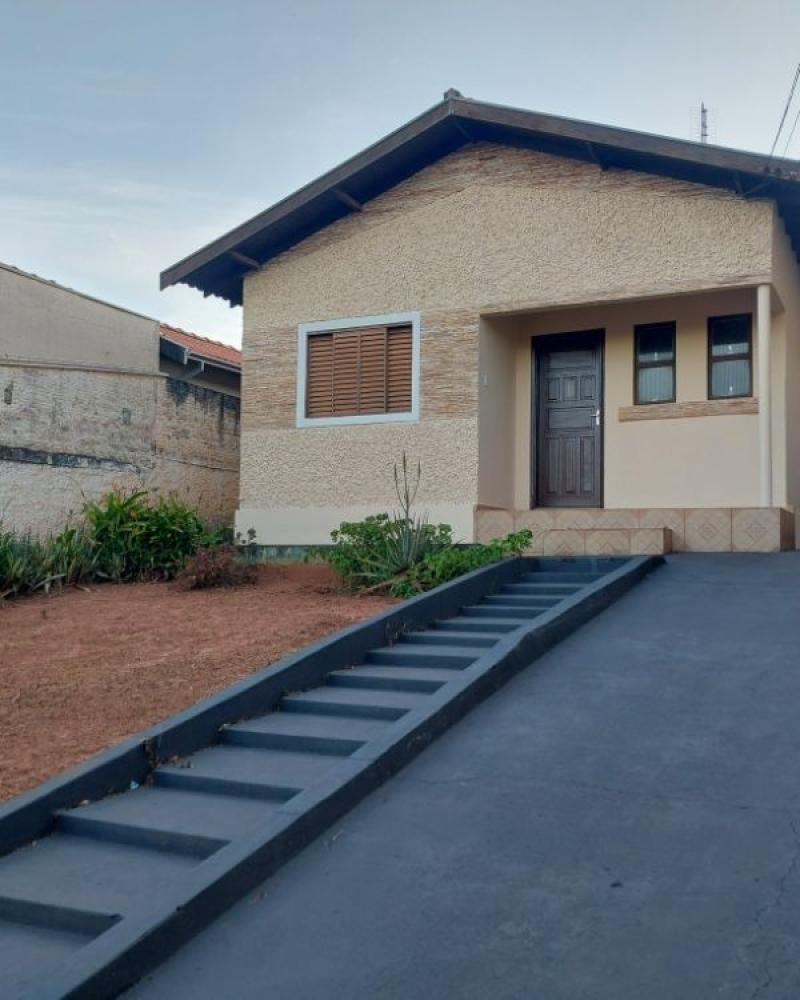 CASA NO San Fernando Valley em Assis
