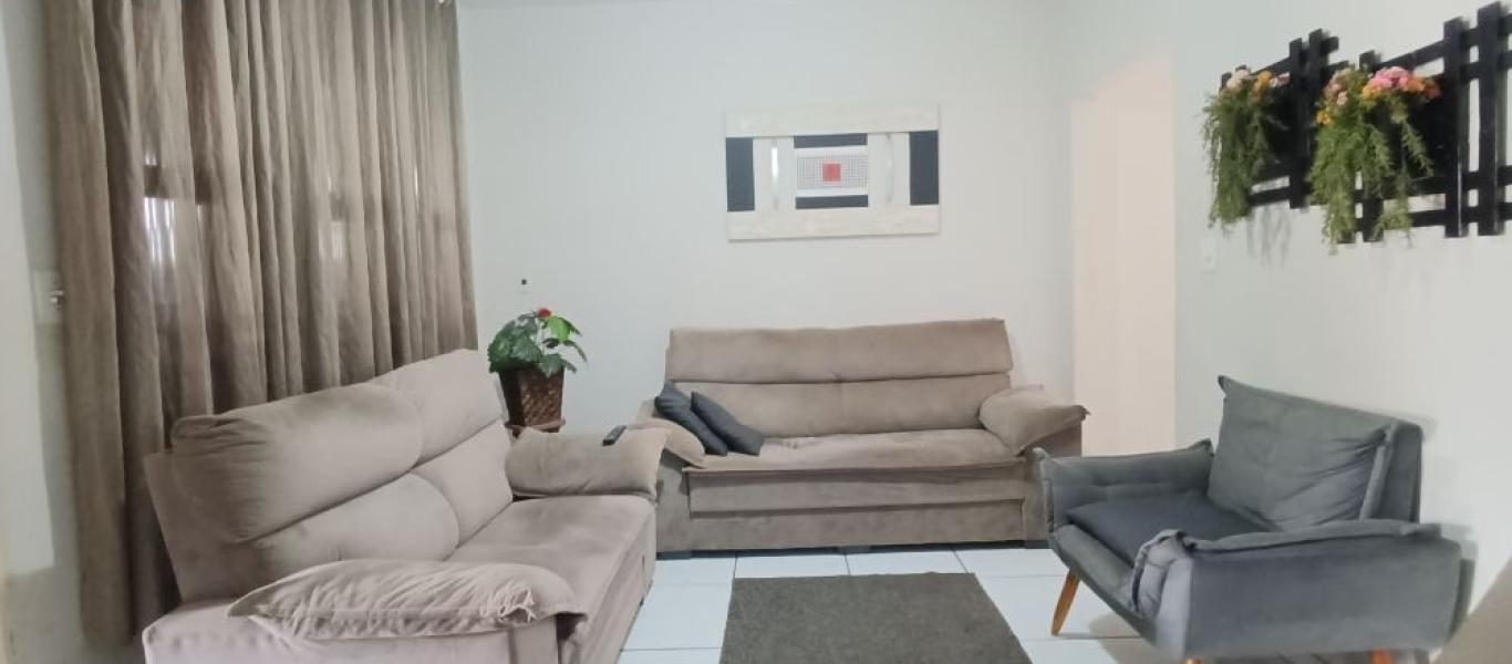 CASA NA Vila Nova Florínea em Assis