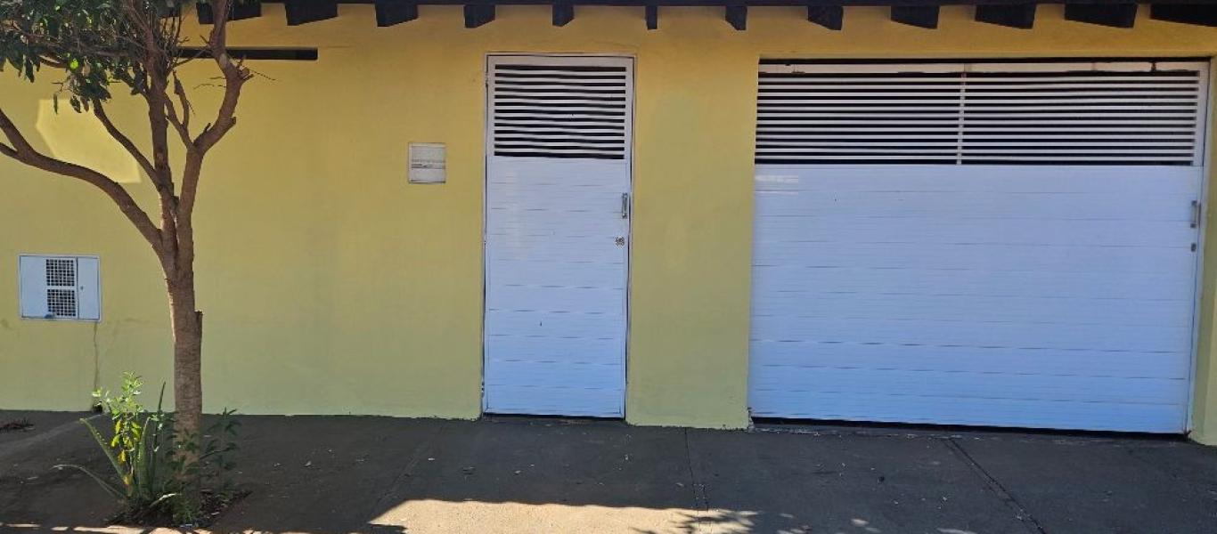 CASA NO Parque das Flores em Assis