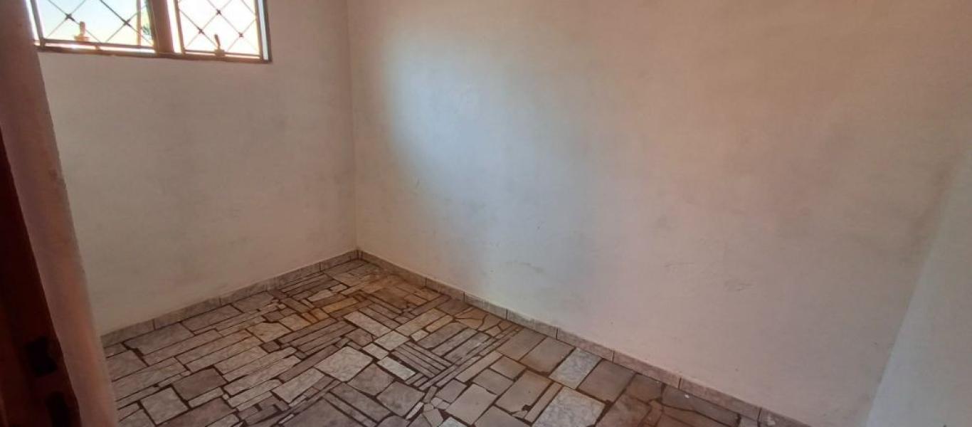 CASA NO Centro (Nova Alexandria) em Cândido Mota