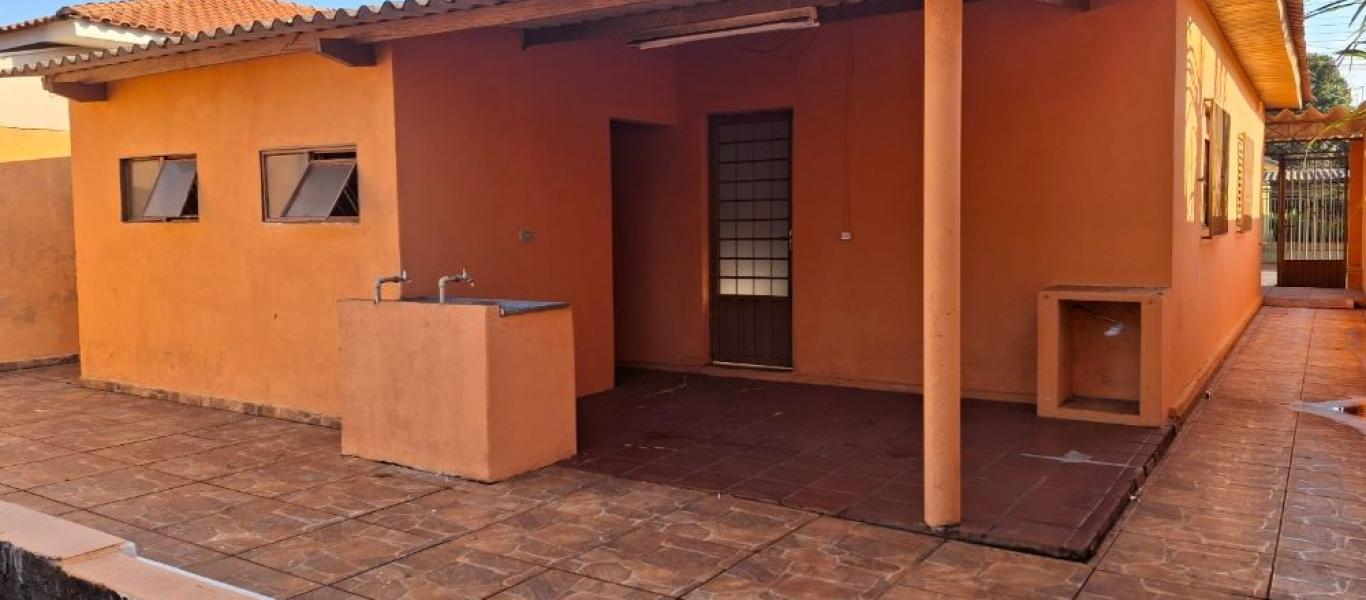 CASA NO Centro (Nova Alexandria) em Cândido Mota