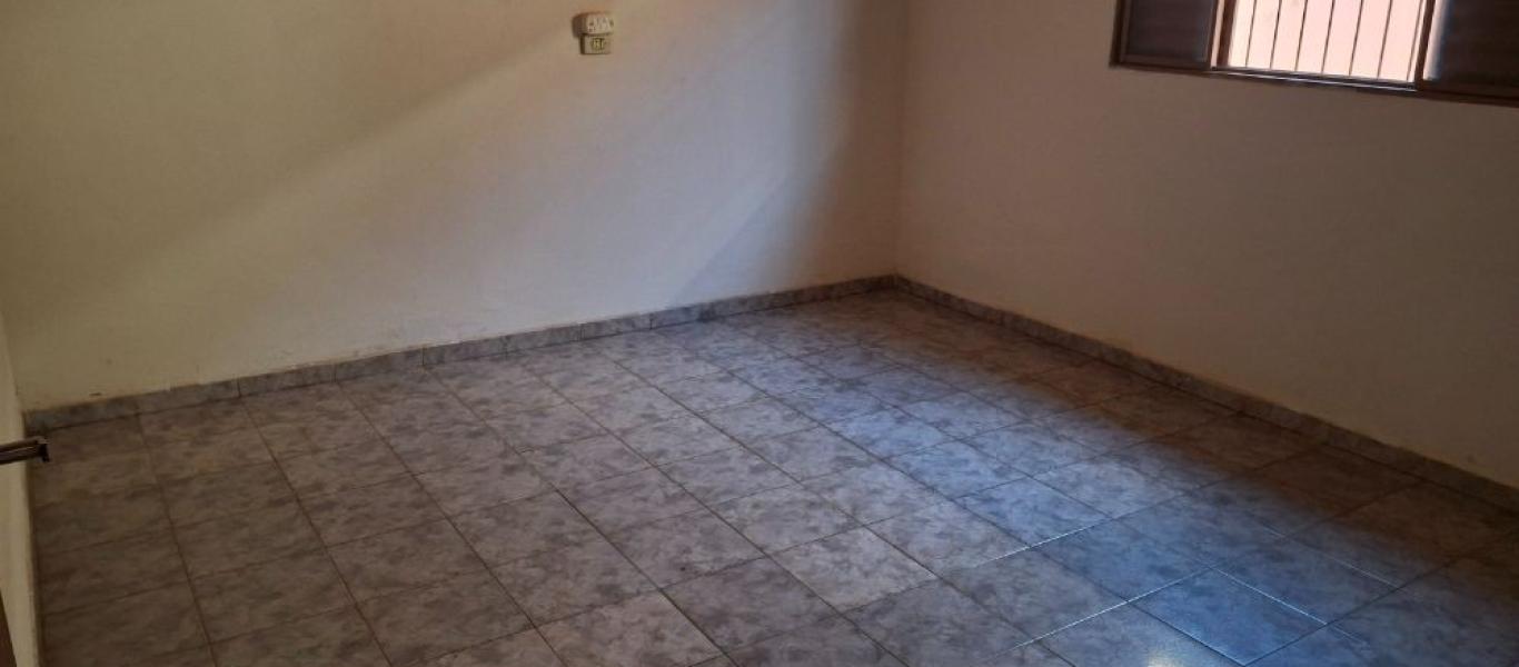 CASA NO Centro (Nova Alexandria) em Cândido Mota