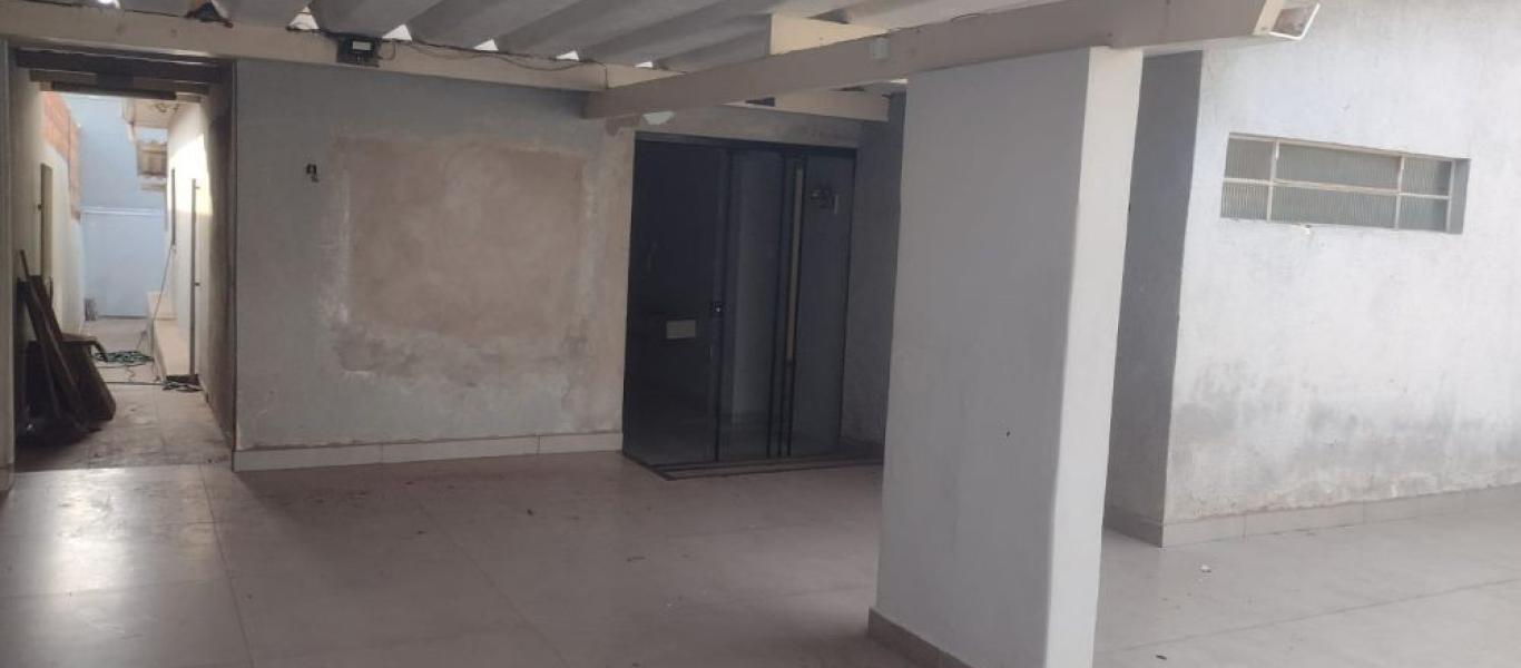 CASA NA Centro em Assis