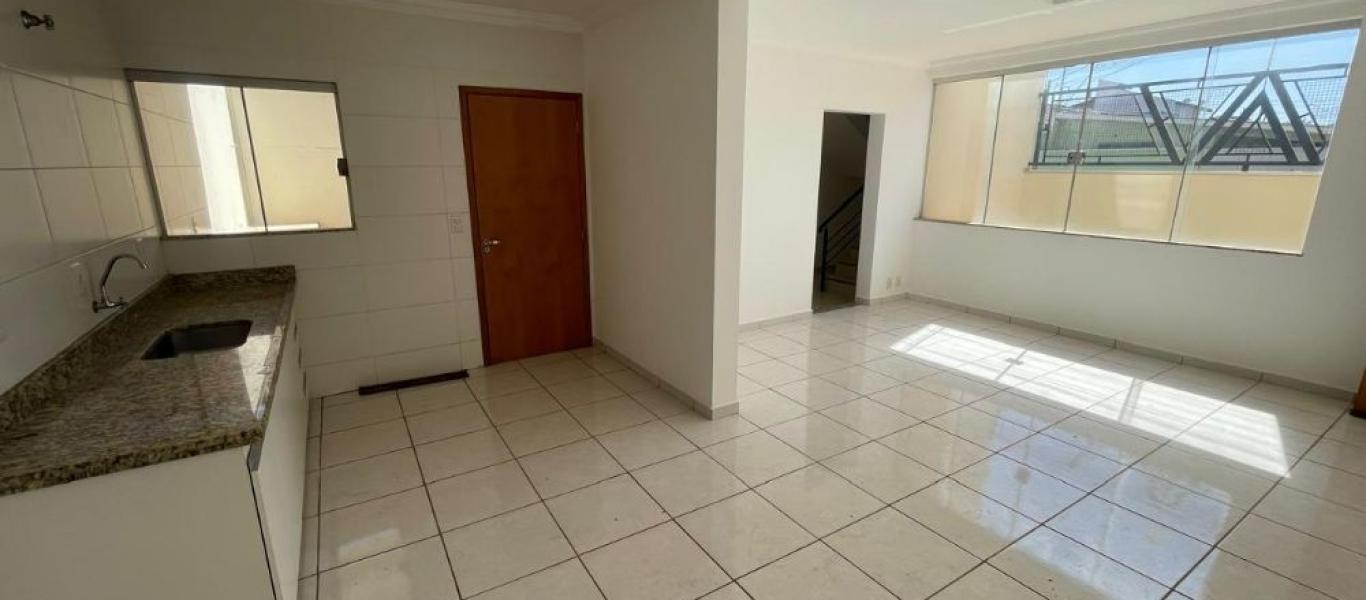 CASA NA VILA OURO VERDE em Assis