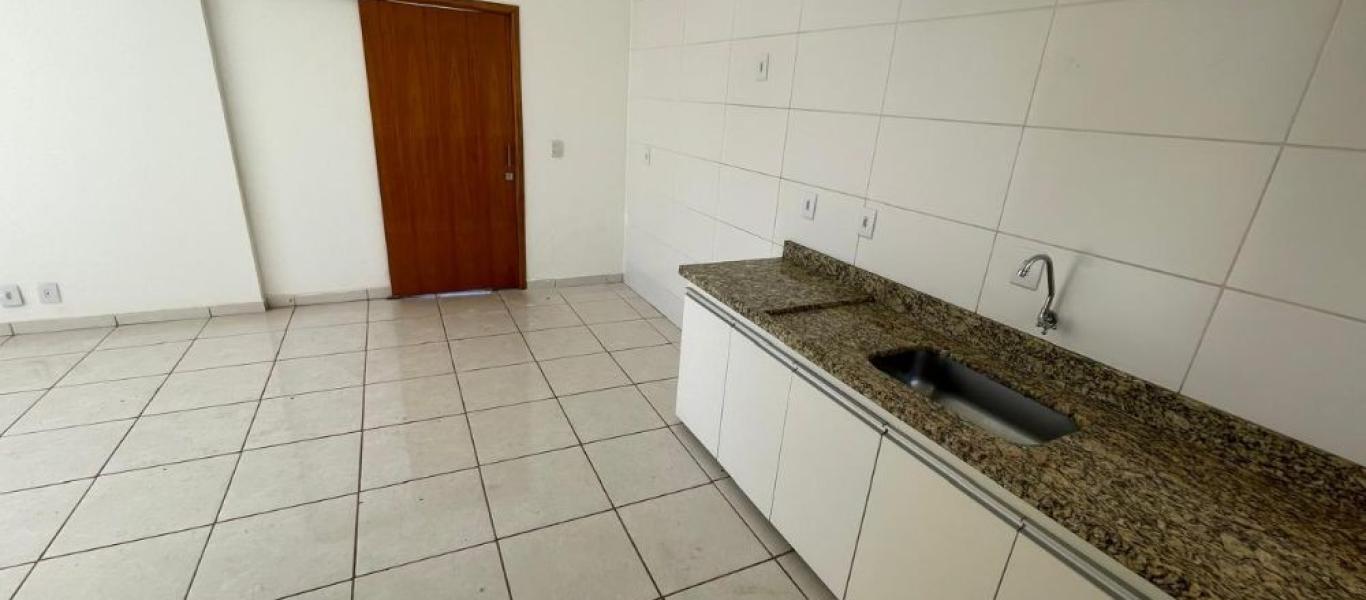 CASA NA VILA OURO VERDE em Assis