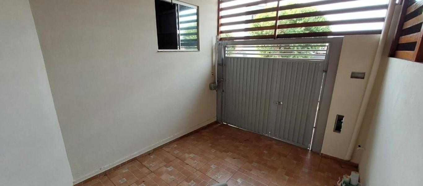CASA NA Vila Xavier em Assis