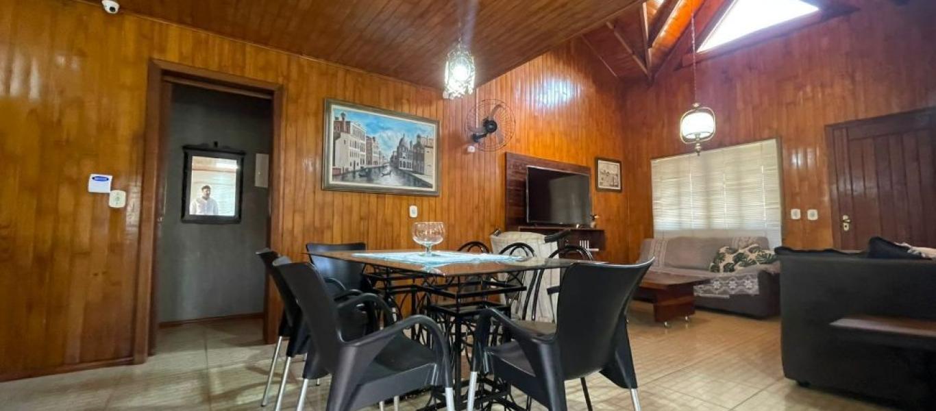 CHÁCARA NO RESIDENCIAL VILLA BELLA em CÂNDIDO MOTA