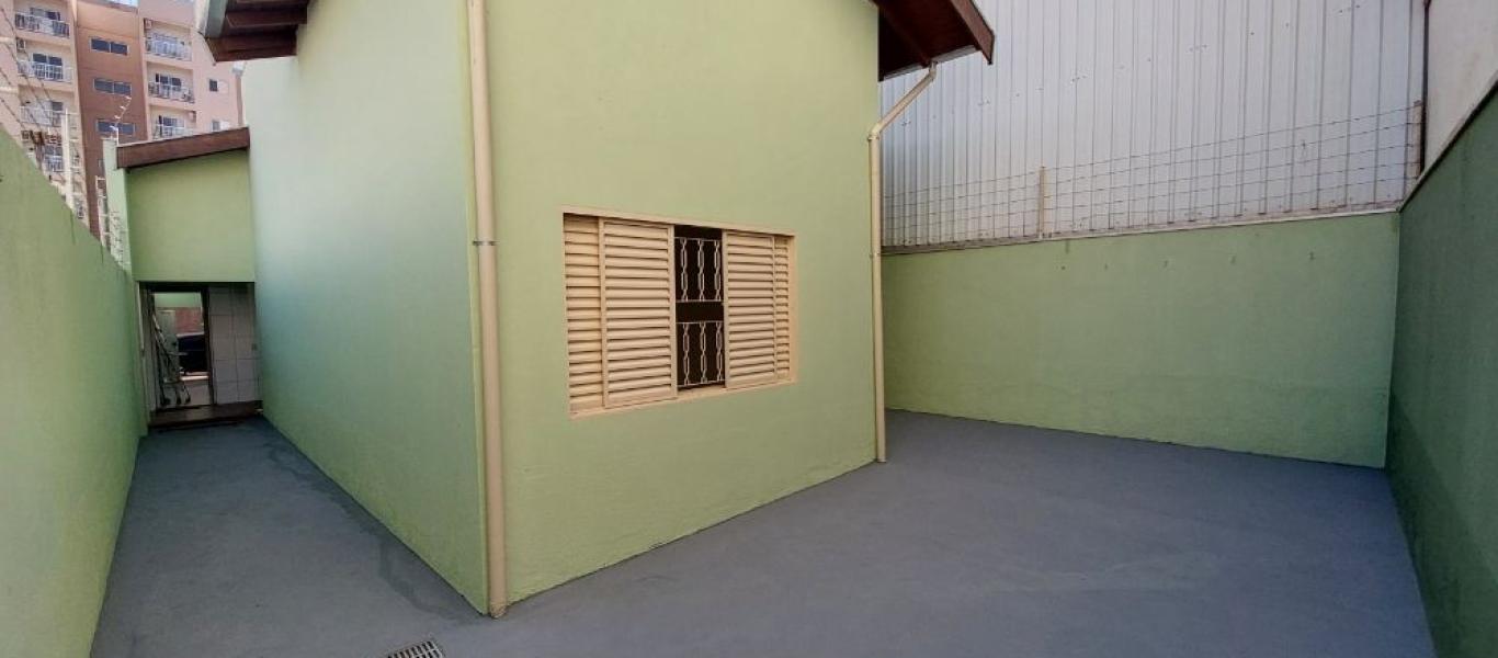 CASA NA Vila Clementina em Assis