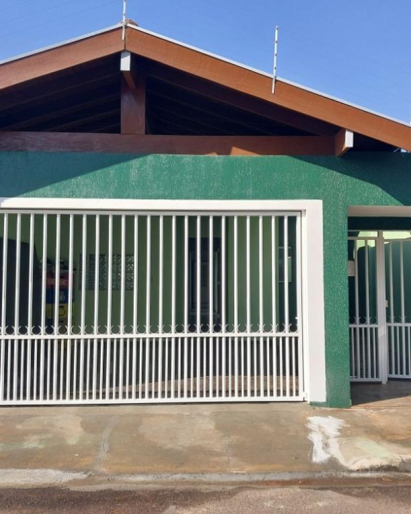 CASA NA Vila Clementina em Assis