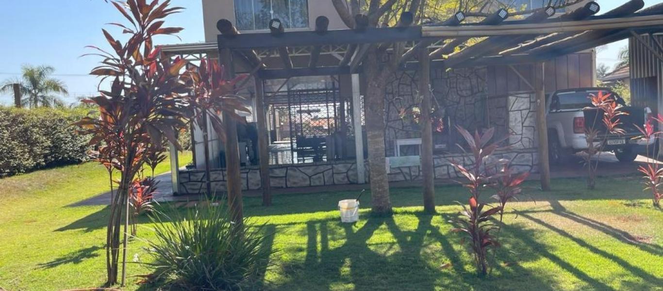 RANCHO NO RESIDENCIAL VILLA BELLA em CÂNDIDO MOTA