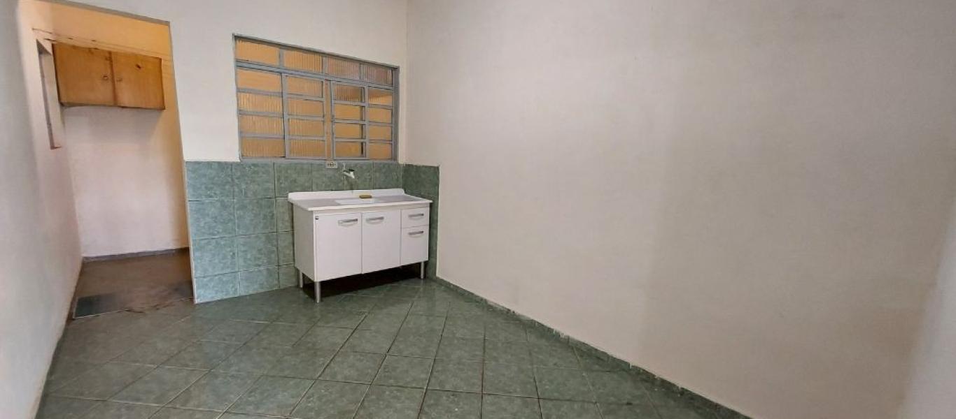 CASA NA Vila Clementina em Assis